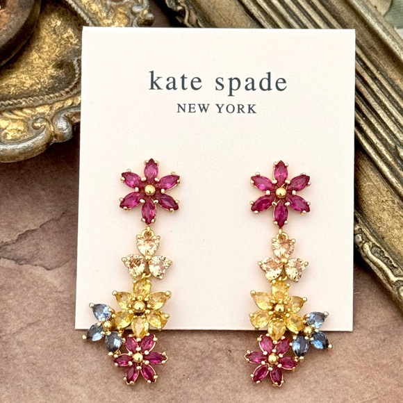 KATE SPADE • First Bloom Linear Cluster Flower Earrings - Picture 4 of 4